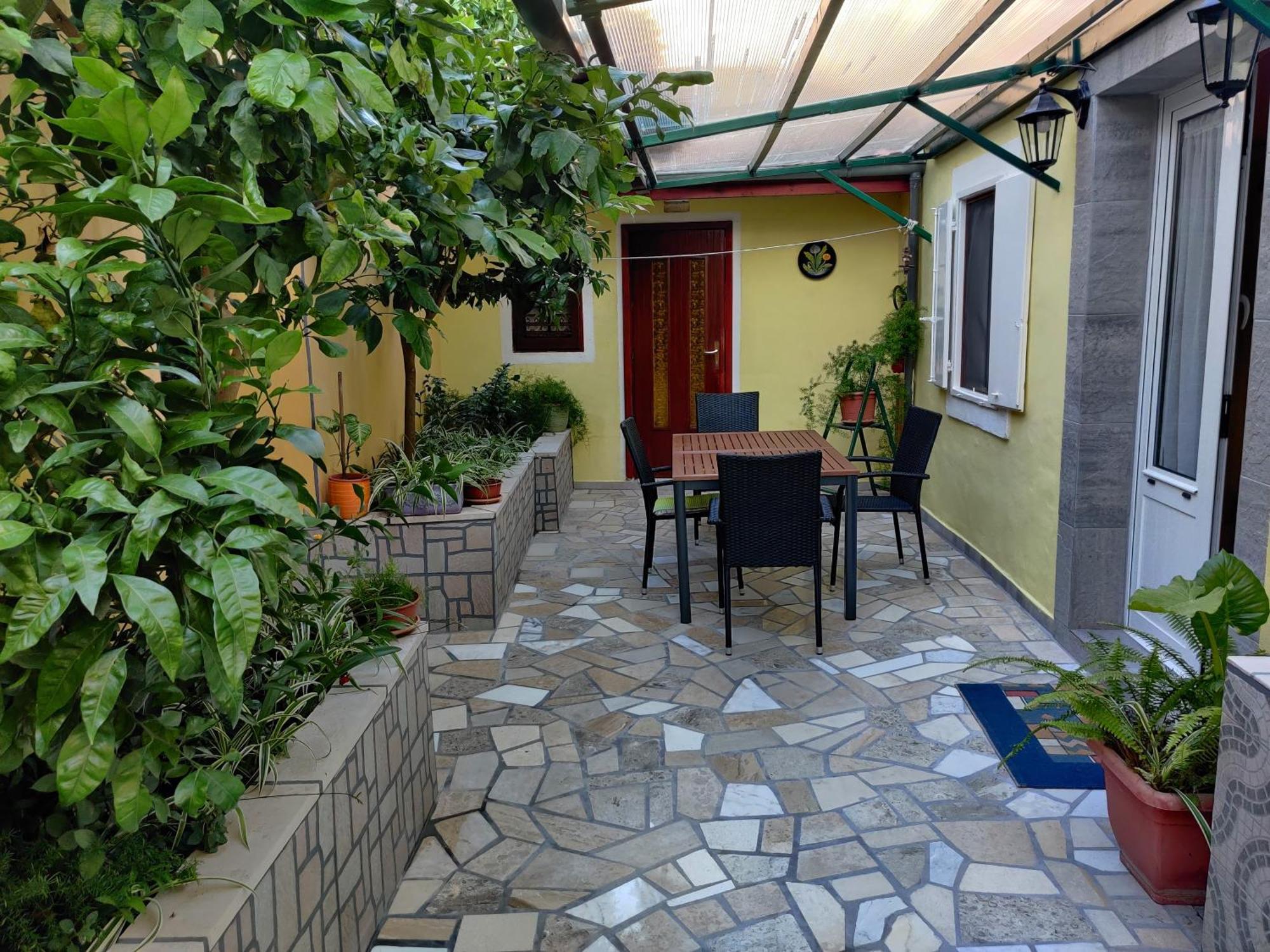 Apartman Jadranka Veli Lošinj 外观 照片